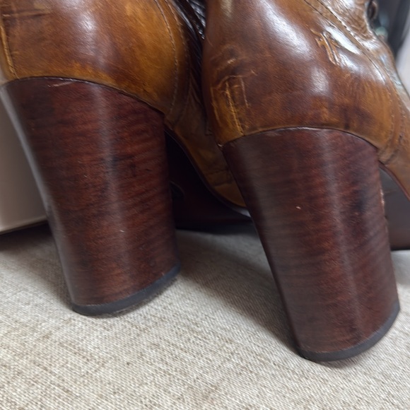 FRYE parker lace up leather tall heeled boots size 9🎀UNICORN 🎀 - Picture 4 of 10